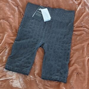 Nike Ribbed Biker Shorts - Charcoal